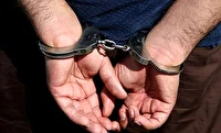 دستبند پلیس دزفول بر دستان سارق حرفه‌ای محتویات داخل خودرو 