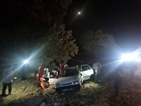 واژگونی سواری در جاده کازرون به شیراز با چهار مصدوم