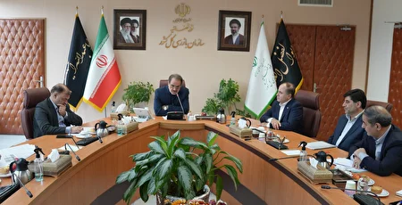 ذخایر کالا‌های اساسی و راهبردی کشور باید تقویت شود